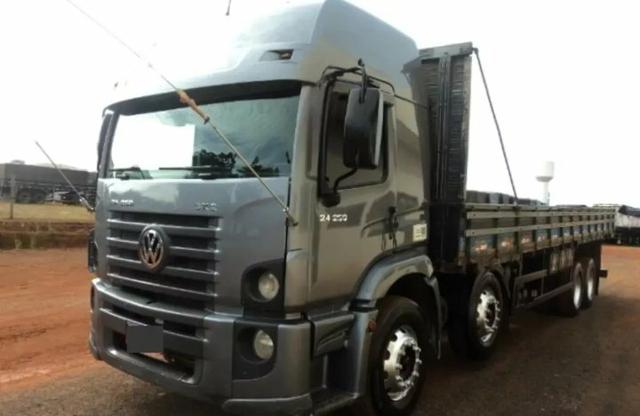 Volkswagen 24-250 bitruck 2011