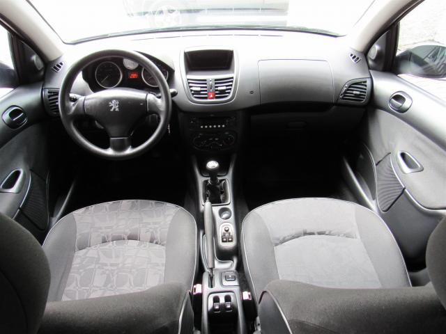 PEUGEOT 207 2008/2009 1.4 XR SPORT 8V FLEX 4P MANUAL - Foto 9