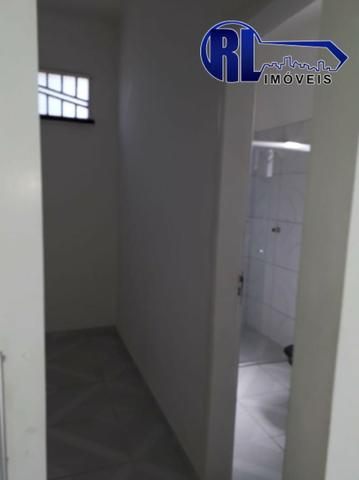 Aluga-se uma excelente residência no Cinturão Verde - Foto 6