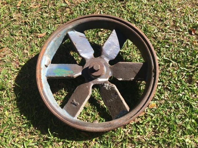Polia Hélice compressor com 3 canaletas para 3 correias - Foto 4