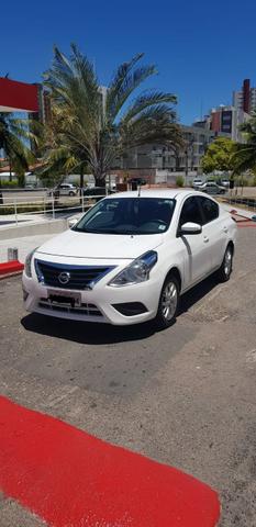 VERSA 2018 SV automático 43 mil km (EXTRA) R$47.500,00