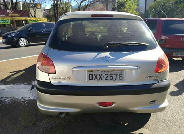 Peugeot - Foto 2