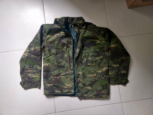 Jaqueta Camuflada tamanho M - Foto 2
