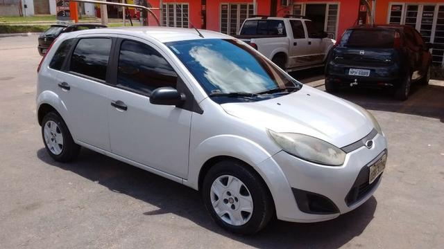 Fiesta R$2.990 entrada, leia o anúncio!!!