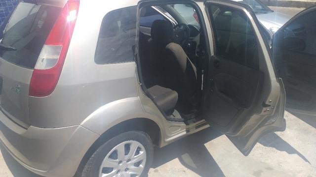 Fiesta hatch 2006 motor 1.6 Flex super novo - Foto 8