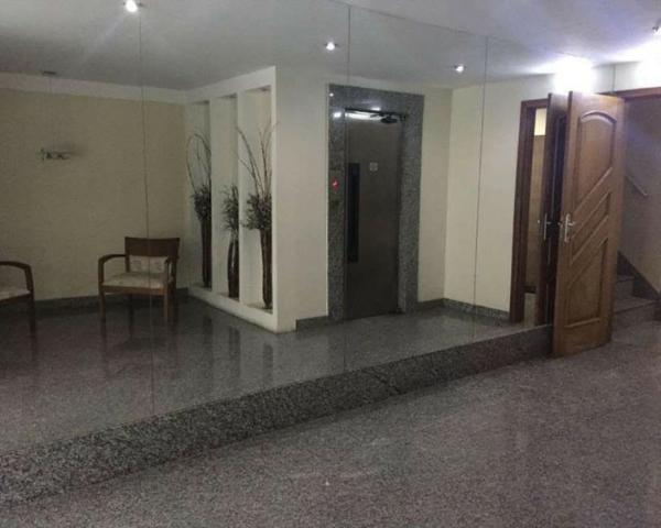 Apartamento no Ingá 3 quartos 500 mil - Foto 2