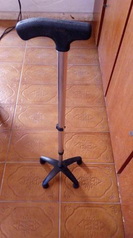 Bengala em alumínio regulável