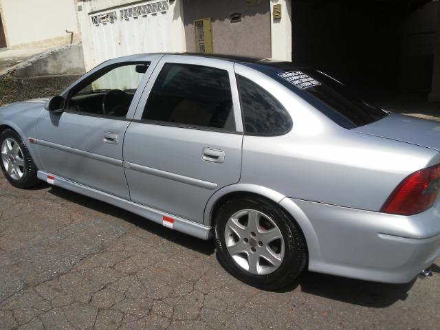 Vectra Completo 2000/8V Todo Revisado
