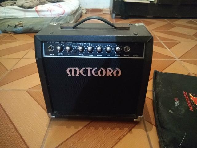 Guitarra Memphis Tagima e Caixa Amplificadora Meteoro Mg-15R - Foto 6