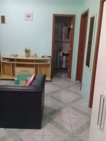 Alugo quarto 650para moças - Foto 3