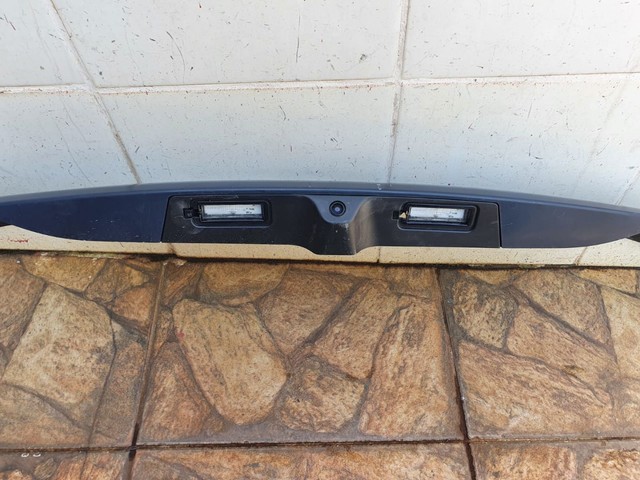 Moldura / Aplique da Tampa traseira Jeep Compass 17/22 Original NOVO - Foto 5