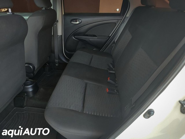 Etios Sedan XLS 1.5 2014 Extra! - Foto 11