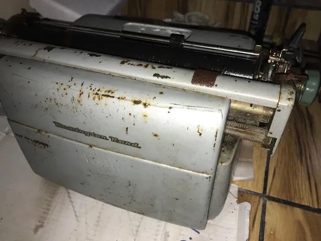 Maquina de datilografia remington  - Foto 6
