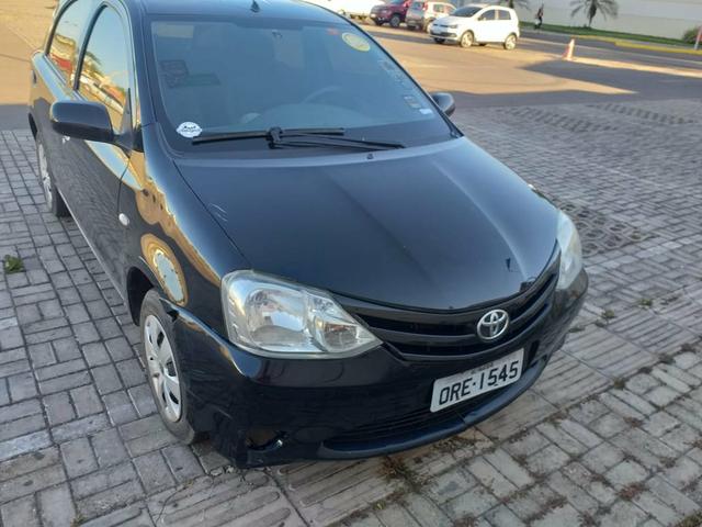 Vendo toyota etios - Foto 2