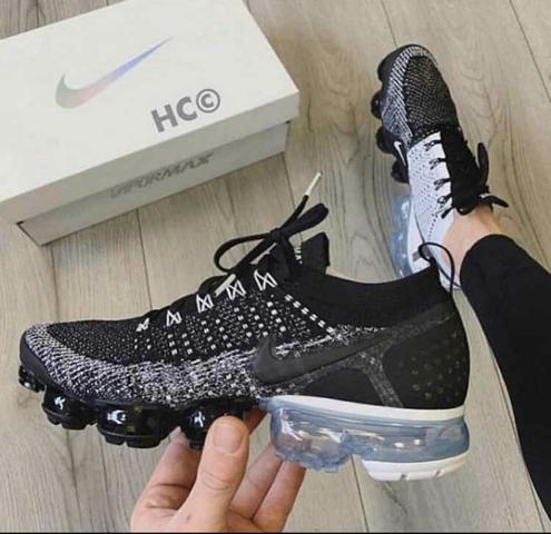Nike vapor max