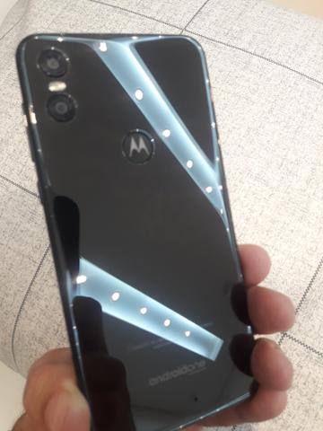 Celular motorola one - Foto 3