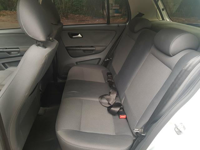 Vw-Volkswagen Fox 1.0 Trend - Foto 10