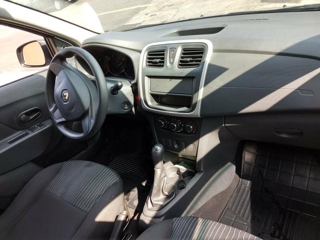 Sandero 1.0 ano 2015 - Foto 6