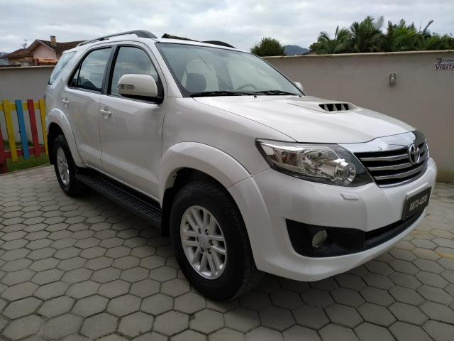 Hilux SW4 3.0 4x4 2012