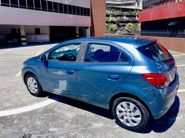 GM Chervolet onix LT 1.4 2015 com my link - Foto 7