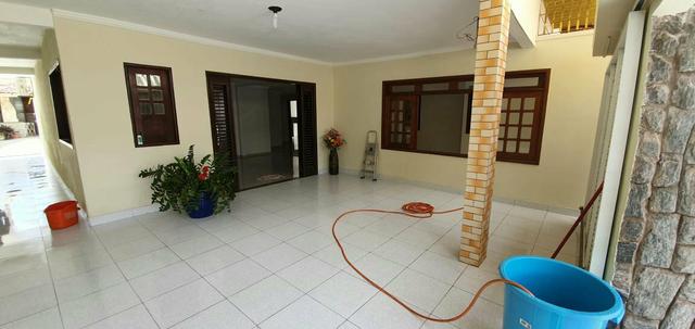 Alugo Excelente casa com piscina no Cohatrac - Foto 18