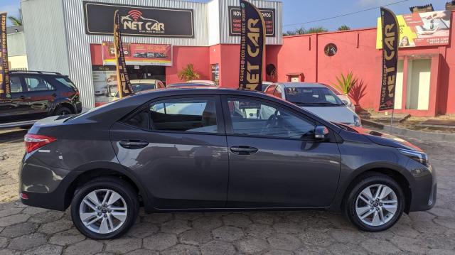 TOYOTA COROLLA 2016/2017 1.8 GLI 16V FLEX 4P AUTOMÁTICO - Foto 13