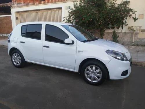 Renault Sandero *parcelo/financio - Foto 2