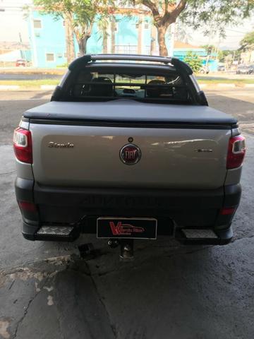 Fiat Strada Adventure 1.8 2016 - Foto 6