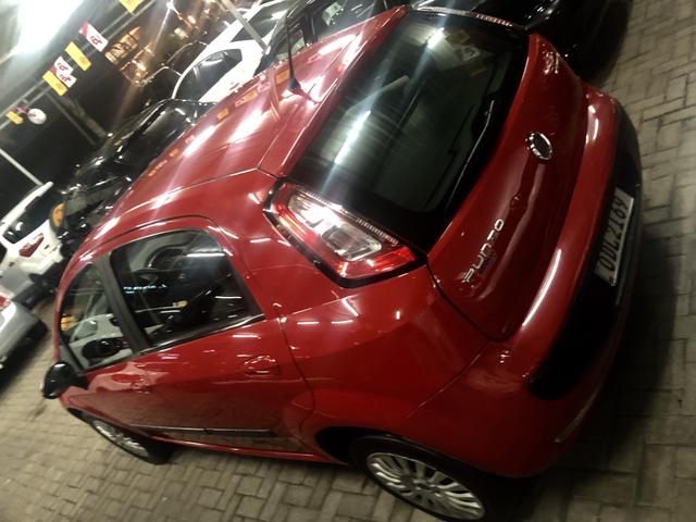 Punto atractive 1.4 flex ano 2013 - Foto 9