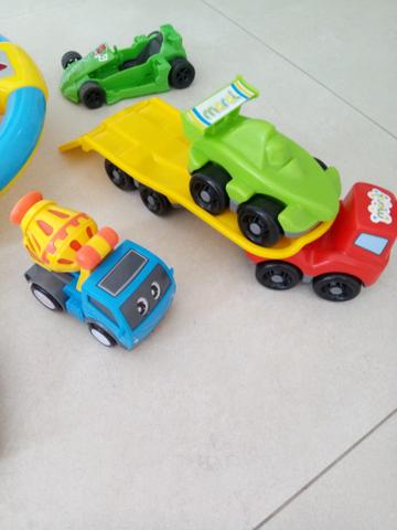 Lote de brinquedos infantis - retirar no centro de Curitiba