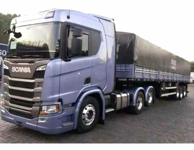 2 Scanias R450 6x2 carreta graneleira