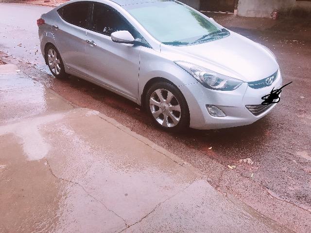 Elantra 2012