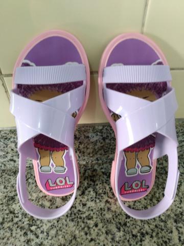 Sandália da Lol