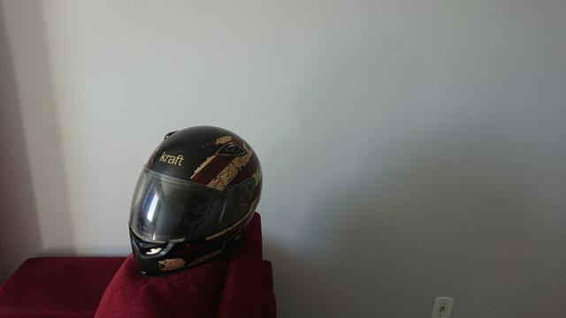 Capacete kraft