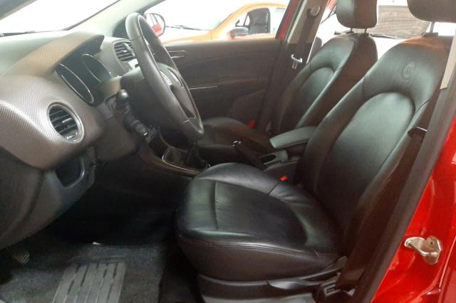 Bravo Essence 1.8 ano 15/16 com 40mil km rodados - Foto 6