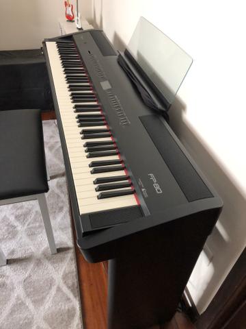 Piano Roland FP80