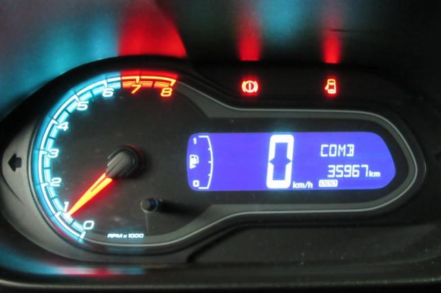 CHEVROLET PRISMA 1.4 MPFI LT 8V FLEX 2016 - Foto 6