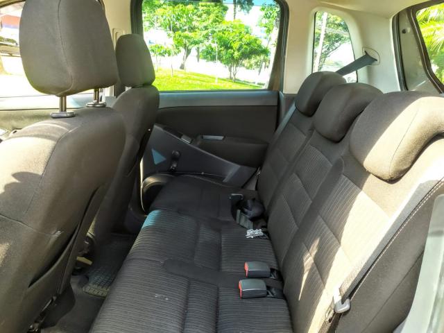 IDEA 2012/2013 1.6 MPI ESSENCE 16V FLEX 4P MANUAL - Foto 8