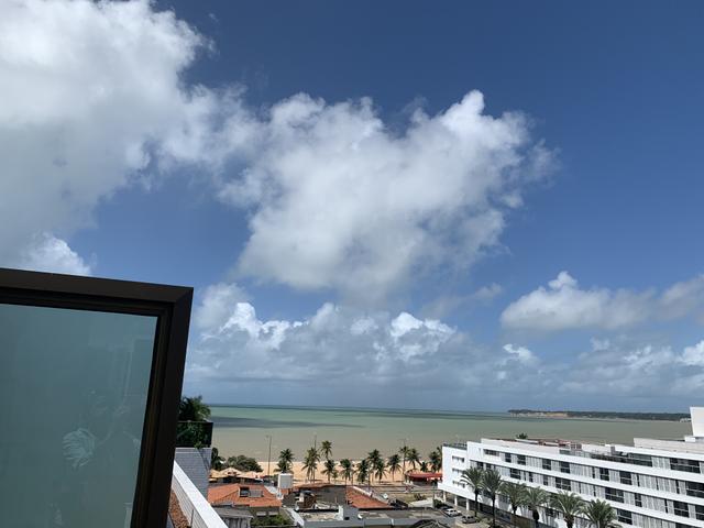 EXCELENTE COBERTURA DE DOIS QUARTOS MEDINDO 60m2 interno/ 60m2 externo - Foto 2