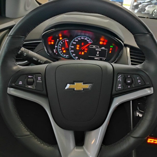Tracker premier 2018 com baixíssima km. Top de linha - Foto 8