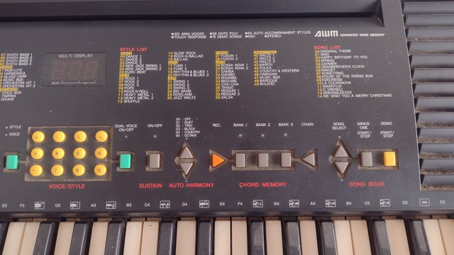 yamaha psr 83