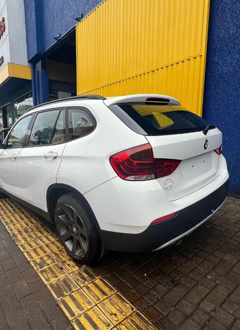 Bmw X1 2.0 Gasolina Parachoque Farol Motor Airbag Capo Retrovisor Porta Sucata - Foto 2