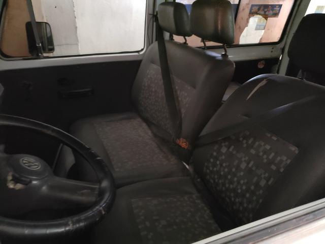 Kombi 2000 12 lugares com GÁS - Foto 9