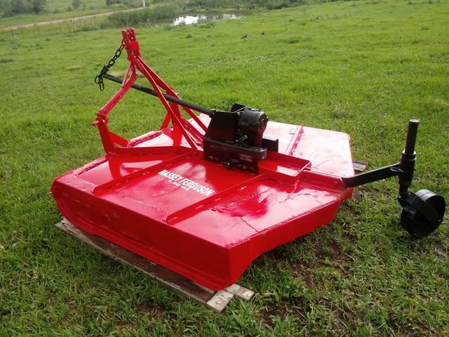 Roçadeira Massey 1.80 metros