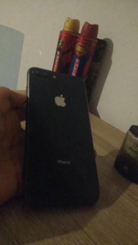 Vendo ou troco iphone 8 plus - Foto 2