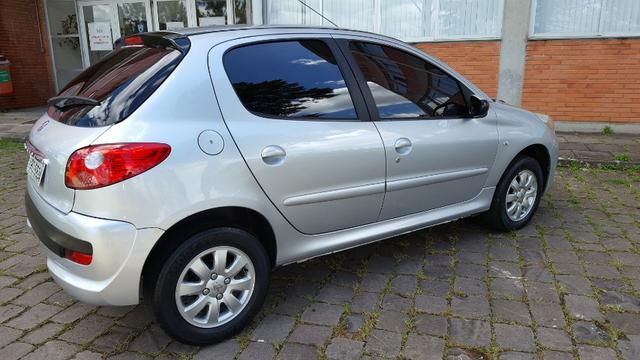 Peugeot 207 1.4 XR Sport - Completo - Foto 5