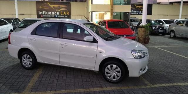 Toyota etios sedan 2017 1.5 xs sedan 16v flex 4p manual - Foto 5