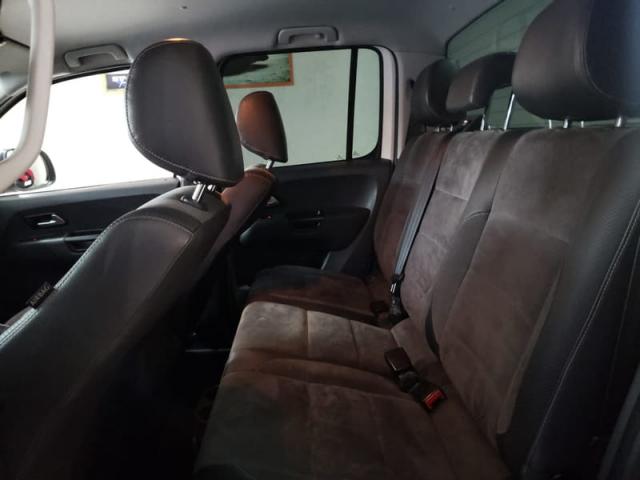 VOLKSWAGEN AMAROK DARK LABEL 2.0 AUT 2015 - Foto 13