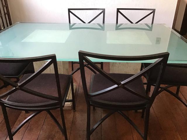 Mesa com seis cadeiras - Foto 6