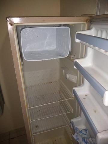 Geladeira - Foto 2